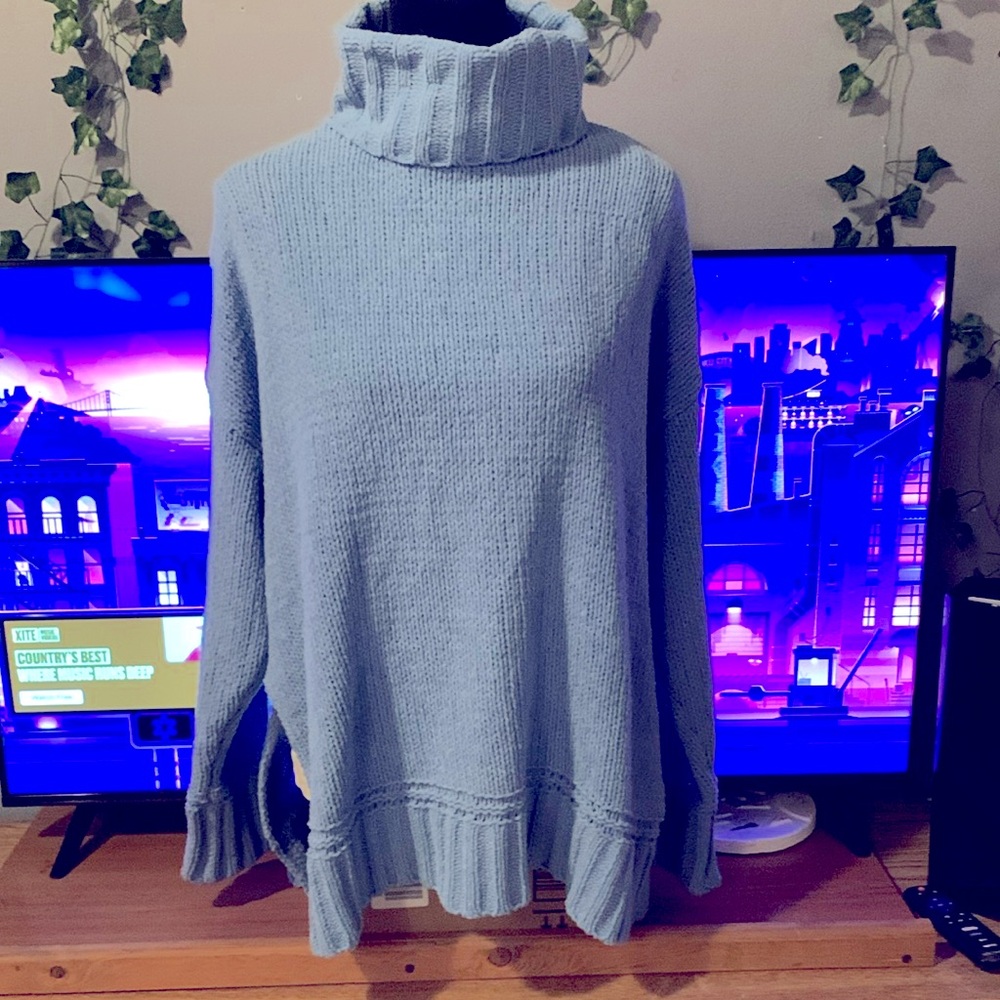 Aerie Soft oversized Knit Blue turtleneck Sweater S/P
